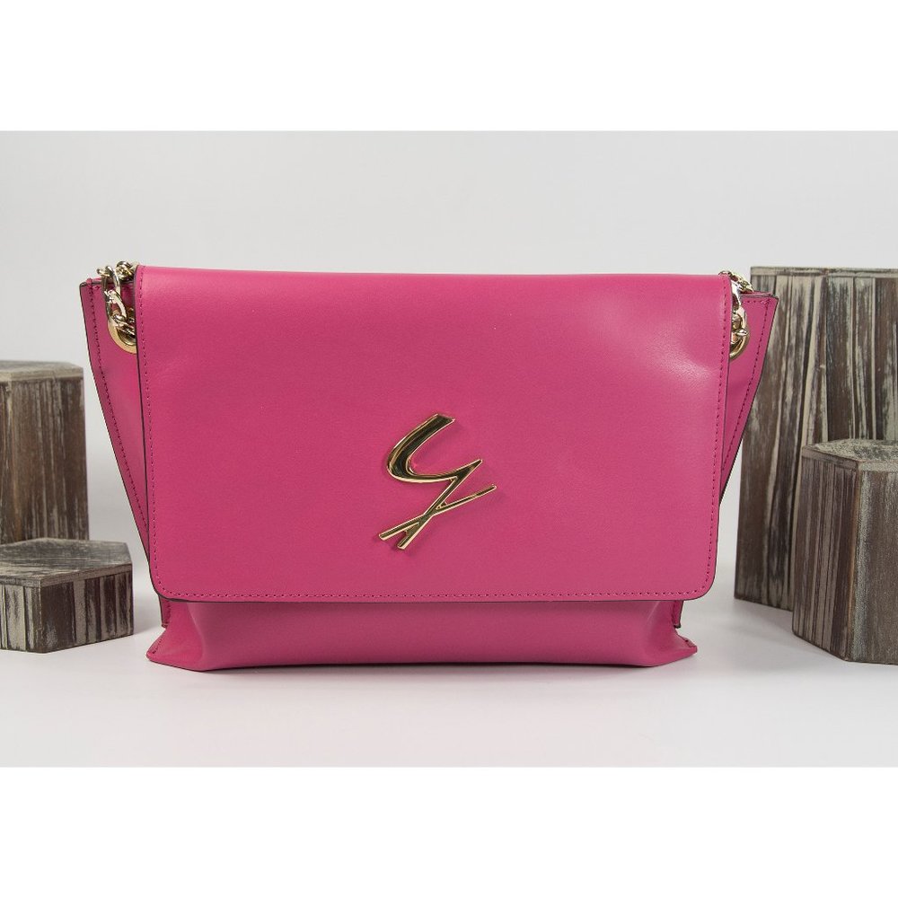 Gattinoni Vintage Pink Italian Leather Crossbody